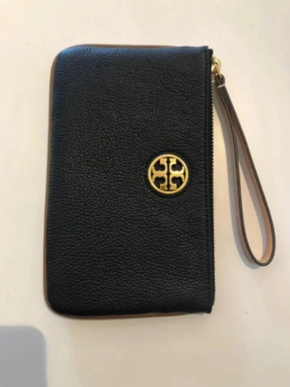 Tory Burch Carson Black with brown details Wristlet